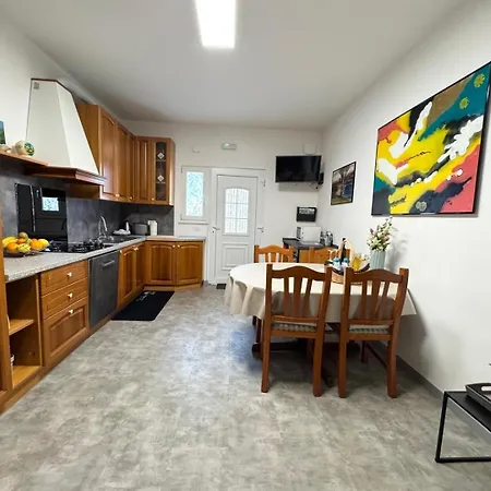 With Parking Space Basanija, Umag - 27213 Appartement
